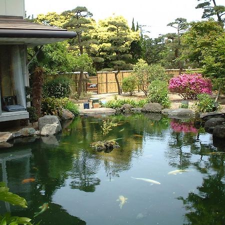 割烹の宿湖畔 新潟市 エクステリア 写真