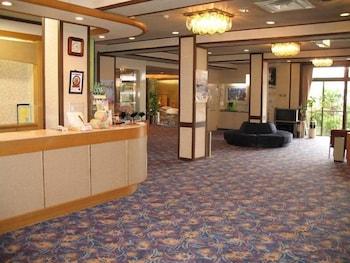 割烹の宿湖畔 新潟市 エクステリア 写真